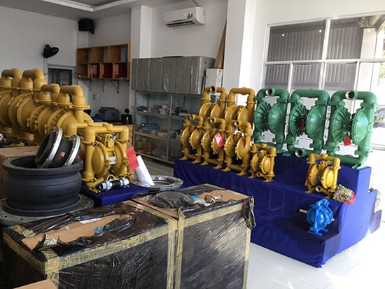 Máy Bơm Màng Marathon