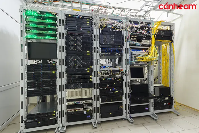 server-la-gi_03-1 Server vật lý riêng